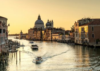 Il sistema moda italiano è in ritardo di otto anni sulla sfida green