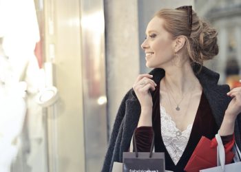Multibrand alla ricerca di identità. Basili (Camera Buyer): “Viviamo un momento molto complesso”