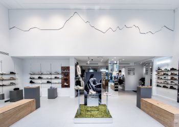 Salomon pianta bandiera in Italia: aperto il primo flagship a Milano
