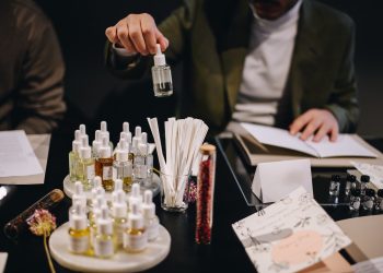 Profumi che raccontano storie: l’arte del branding olfattivo di Integra Fragrances