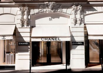 Muore a 99 anni Eliane Heilbronn, matriarca della famiglia proprietaria di Chanel