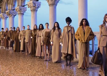 Max Mara torna in Campania per la resort 2026