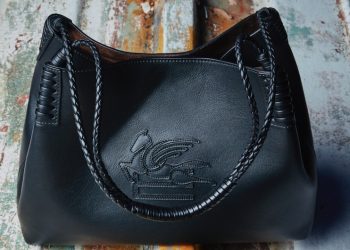 Marco De Vincenzo disegna la borsa ‘Libra’ di Etro