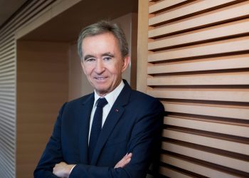 Lvmh nomina sei nuovi manager. Esce Chantal Gaemperle