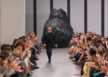 Capri Holdings, si avvicina la cessione di Versace e Jimmy Choo. Focus su Michael Kors