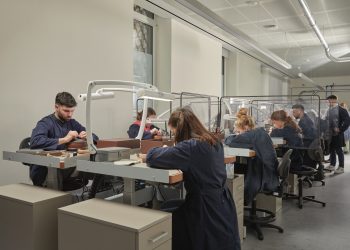 Buccellati, al via un piano di investimenti: oltre 500 addetti in sette atelier
