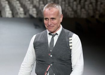 Thom Browne resterà alla guida del Cfda per altri due anni