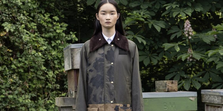 Erdem e Barbour insieme per una capsule che omaggia la natura