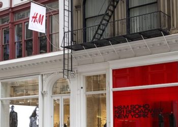 H&M, quarto trimestre più debole delle attese a causa del Black Friday