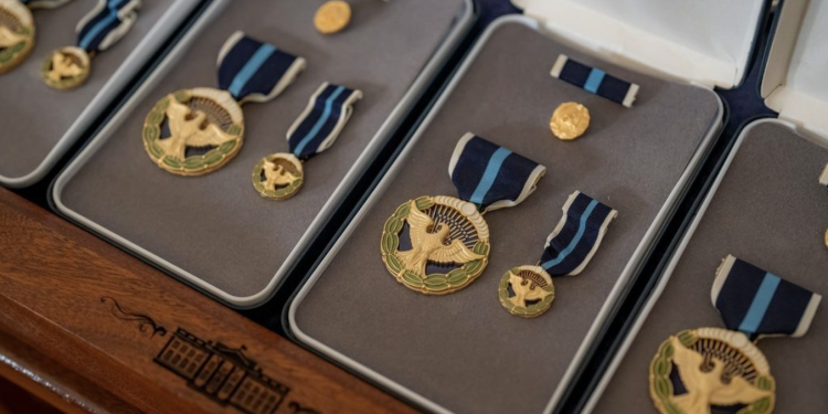 Ralph Lauren e Anna Wintour insigniti della Presidential Medal of Freedom