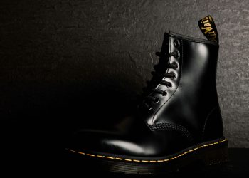 Dr. Martens ancora in frenata nel Q3 (-3%). Pesano Emea e Americhe