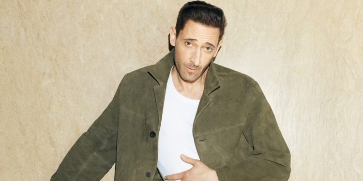 Adrien Brody è il volto della campagna timeless di Cos