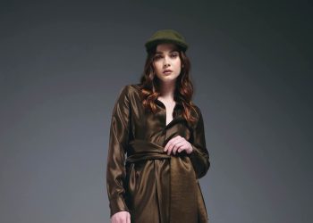 Over/D riporta in house il womenswear con l’A/I. Nel 2025 stima ricavi per 10 mln