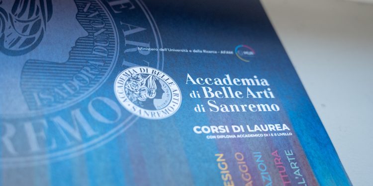 L’Accademia di Belle Arti di Sanremo presenta “Esplorazioni artistiche: pittura e mosaico”
