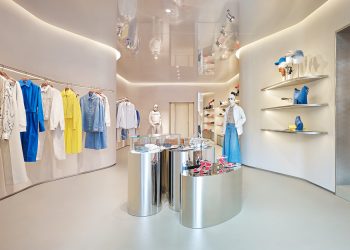 Ferrari sbarca in Piazza di Spagna con una nuova boutique da 120 metri quadrati
