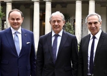 Il ministro Urso presenta il ‘piano moda’ a Milano: “Dobbiamo fare squadra”