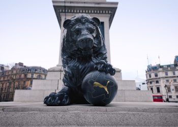 Puma rinsalda il legame con il calcio inglese: sarà Official Ball Supplier della Premier