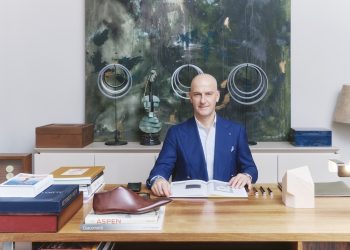 Santoni compie 50 anni: “L’eccellenza dei nostri prodotti è sinonimo di Meraviglia”
