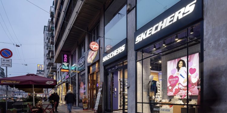 Skechers apre in corso Buenos Aires il primo store nel centro di Milano