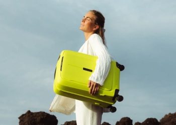 Samsonite, nel 2024 vendite sotto le attese (-2,5%) a 3,59 mld $