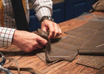 Moda (ancora) in carenza di professionisti: perse 28.500 unità  in 10 anni