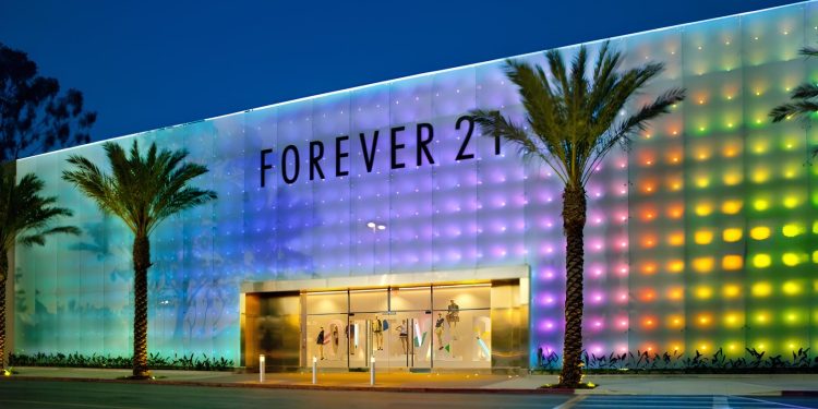Forever 21 si appella al Chapter 11 e dichiara istanza di fallimento