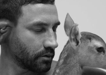 Riccardo Tisci svuota il suo account Instagram. Svanite foto e video