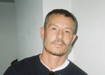 H&M nomina Jonathan Saunders chief creative officer di & Other Stories