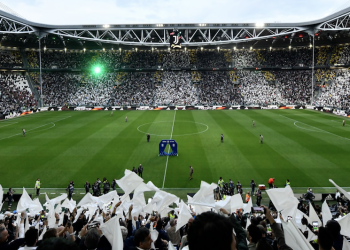 Non solo sport, allo stadio della Juve debuttano i concerti con Ramazzotti