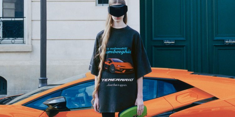 Balenciaga ‘scalda i motori’: arriva una capsule con Automobili Lamborghini
