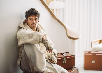 Dal circuito alla moda: lo stile di Charles Leclerc in una capsule con Ferrari