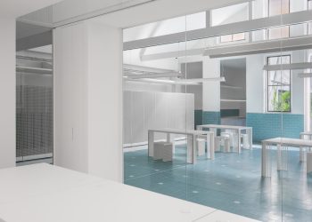 Charlemagne Palestine inaugura lo showroom milanese di Circolo 1901