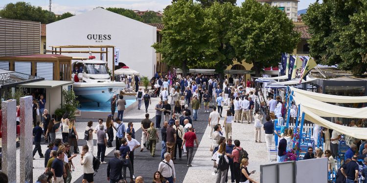 Pitti Uomo 108 raccoglie circa 11.400 visitatori. Crescono i buyer esteri (+3%)