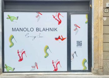Manolo Blahnik mette piede in Italia. In arrivo il primo store nel Quadrilatero