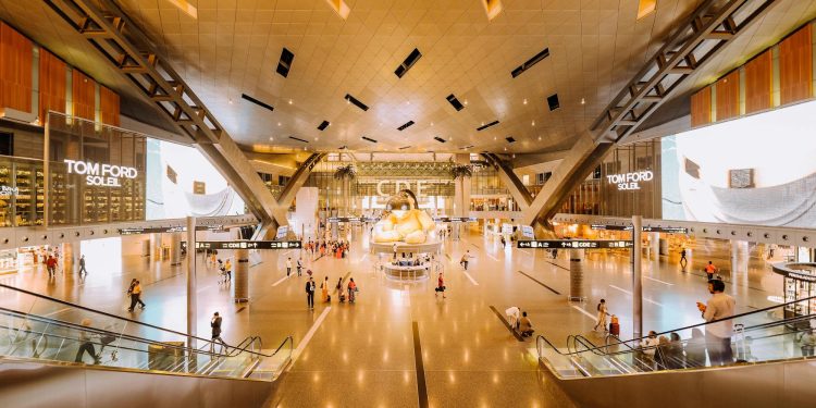 Il travel retail decolla verso i 200 mld $ nel 2032. La spinta può arrivare anche dai dazi