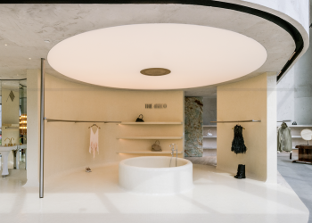 The Attico sceglie Ibiza per il suo debutto nel retail