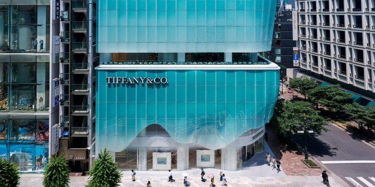 Tiffany inaugura oggi il secondo flagship store a Ginza