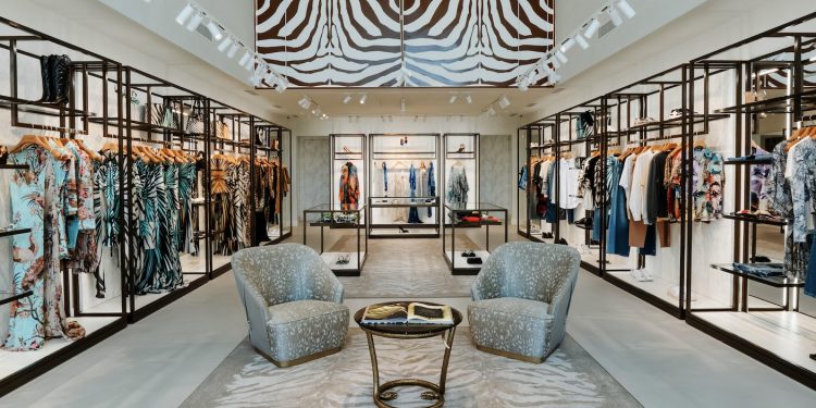 Roberto Cavalli apre una boutique nell’Ibiza Gallery Mall