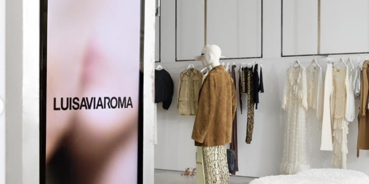LuisaViaRoma chiude a Milano: 22 dipendenti trasferiti a Firenze
