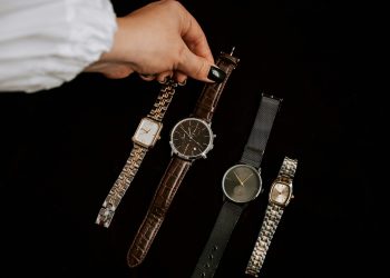 Gioielli e orologi trainano la crescita del gmv nelle vendite di lusso second hand