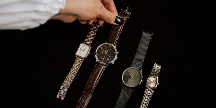 Gioielli e orologi trainano la crescita del gmv nelle vendite di lusso second hand