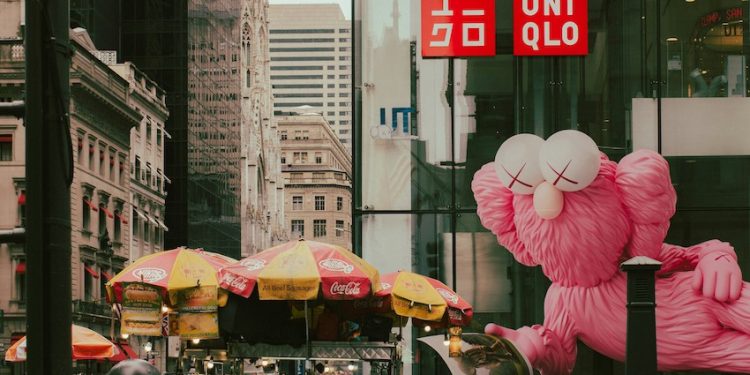 Fast Retailing, utile in calo nel terzo trimestre (-9,7%)