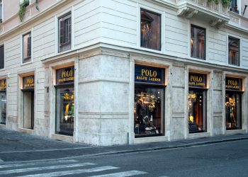 Ralph Lauren, primo trimestre a 1,7 mld $ (+14%) e alza l’outlook 2026