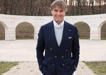 Crollo in Borsa per Cucinelli su accuse di hedge fund (-17%)