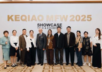 Delegazione Imprese tessili Keqiao