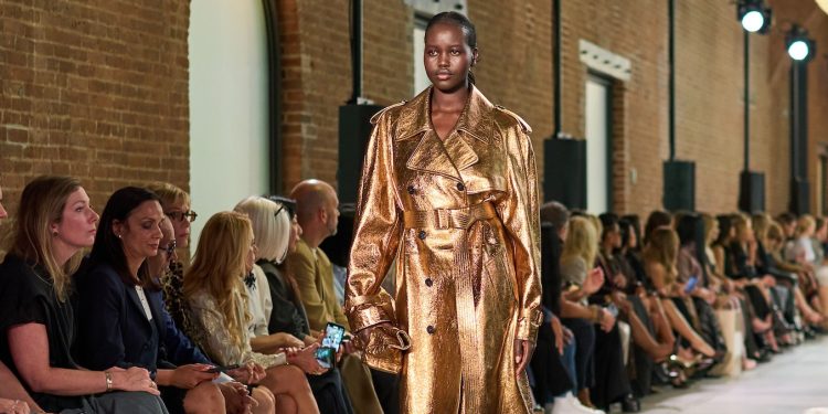 John Idol mette in stand by Michael Kors Collection in Europa