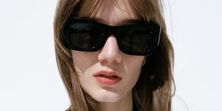 Celine volta pagina. Svelata la prima campagna dell’era Michael Rider