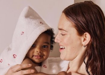 Petit Bateau diventa americana: Rocher cede il marchio a Regent