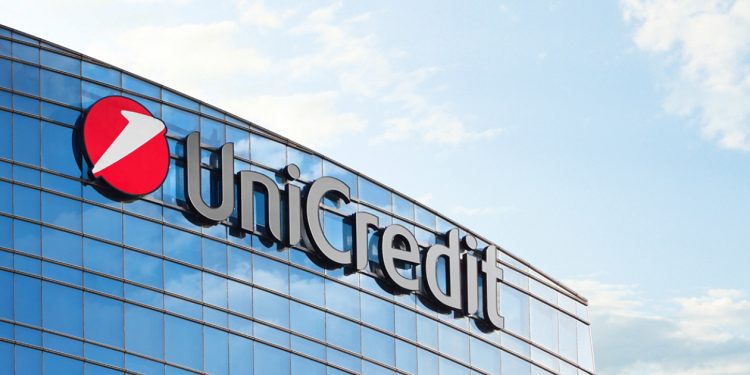 Unicredit si allea con Confindustria Moda: plafond da 1 miliardo per la filiera