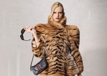 Kering frena il calo: Q3 a -10%. De Meo: “Lavoriamo senza sosta alla ripresa”